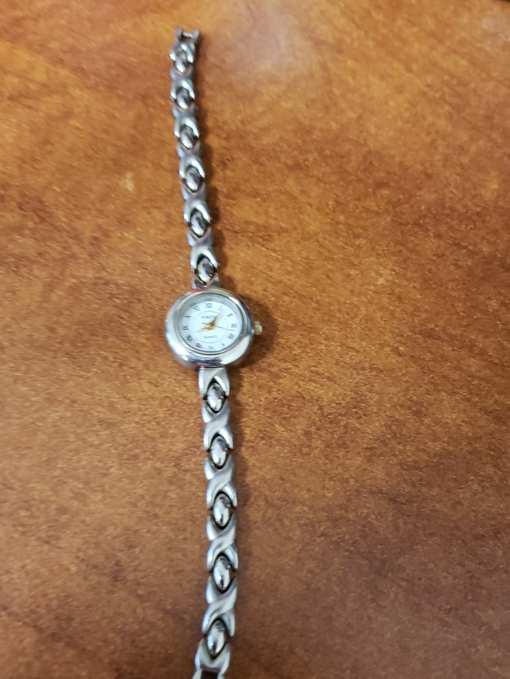 Silver Women's Link Bracelet Watch - Unbranded